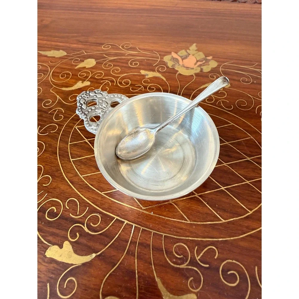 Vintage Woodbury‎ Pewter Salt Cellar with Spoon, 2.25